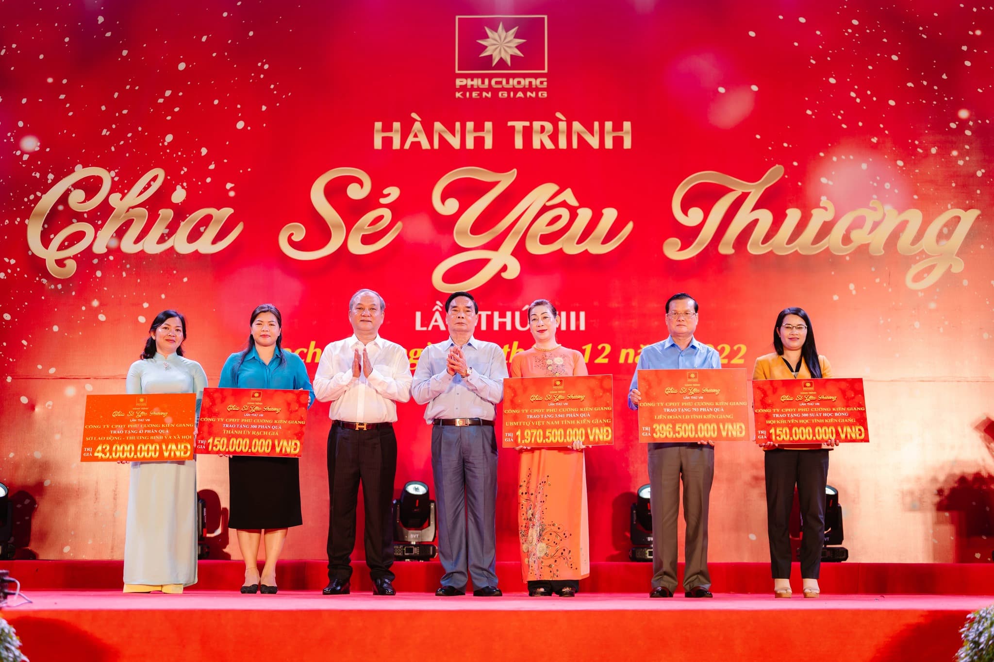 Connecting people through kindness, understanding, and a spirit of service.